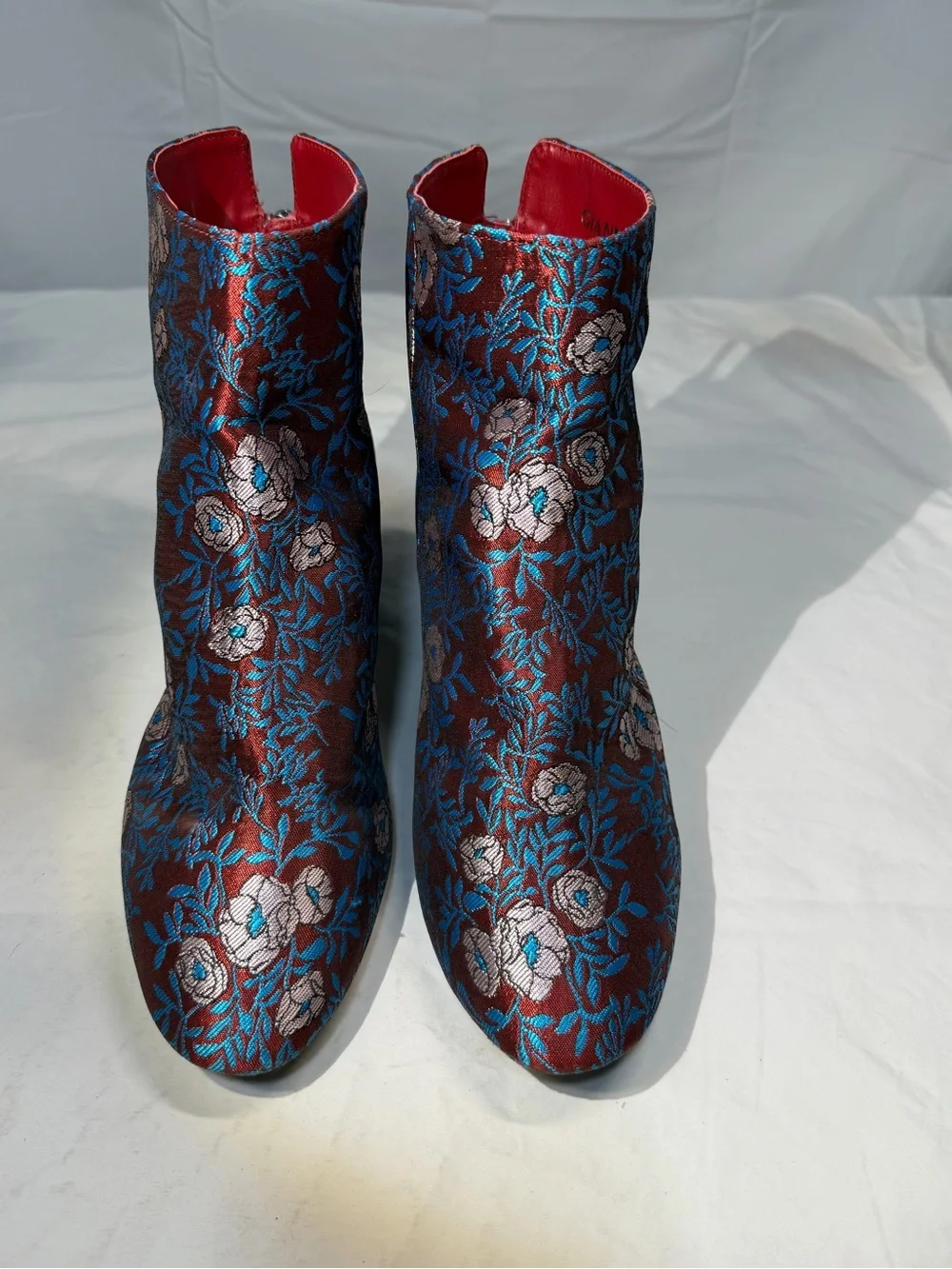 Gianni Bini Catalano Burgundy Brocade Floral Jacquard Ankle Boots 8.5Wmn